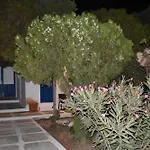 Bed & Breakfast Old Mykonos 3*