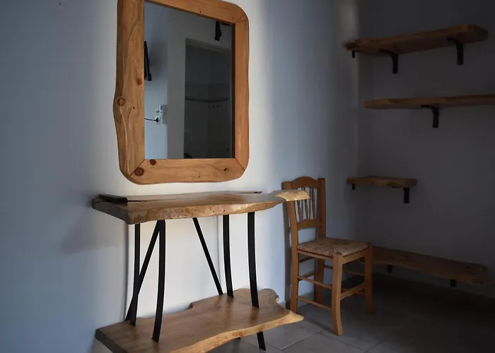 Old Mykonos לינה וארוחת בוקר Drafaki