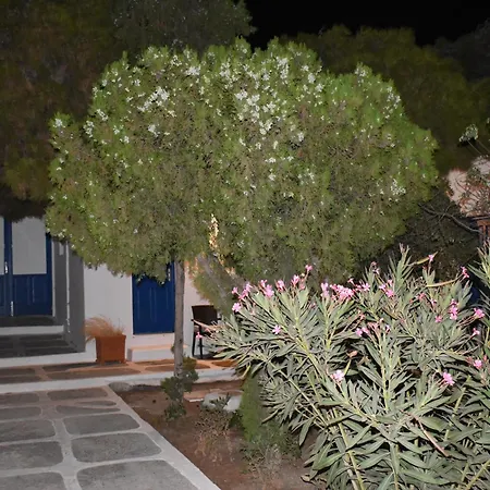 Bed & Breakfast Old Mykonos 3*